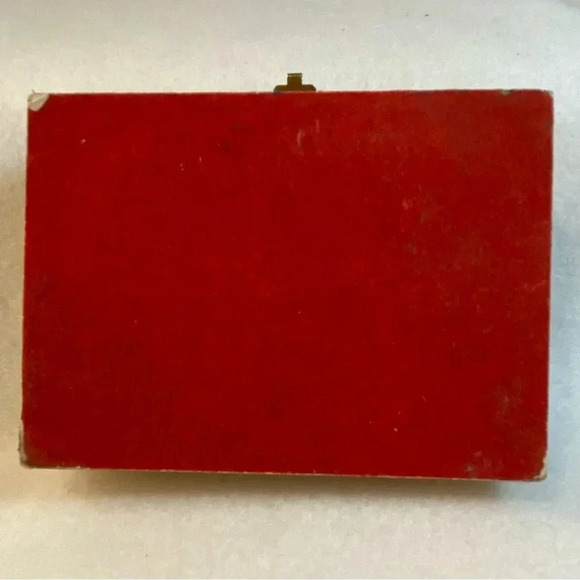 Small Hand Crafted Wood Trinket Box Cross Stitch Hinged Lid 3.5 x 4.5 Flowers - Picture 12 of 12